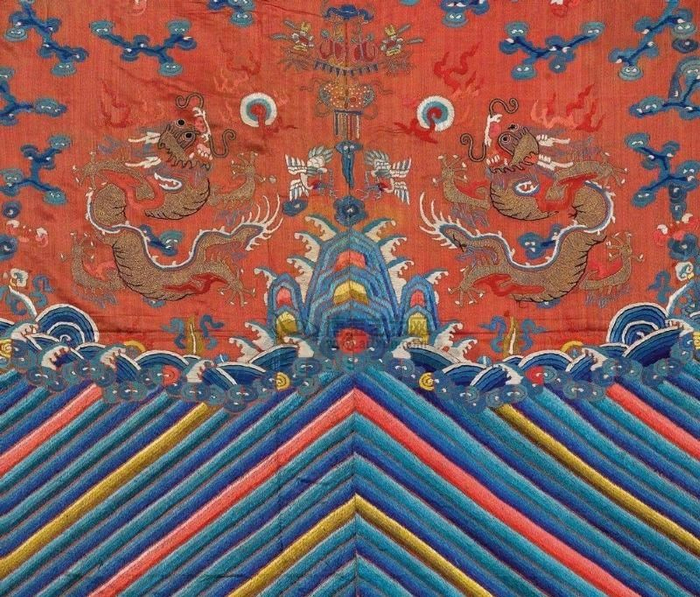 海水江崖纹：古代龙袍必备的装饰纹样，寓意福山寿海江山一统！|福山