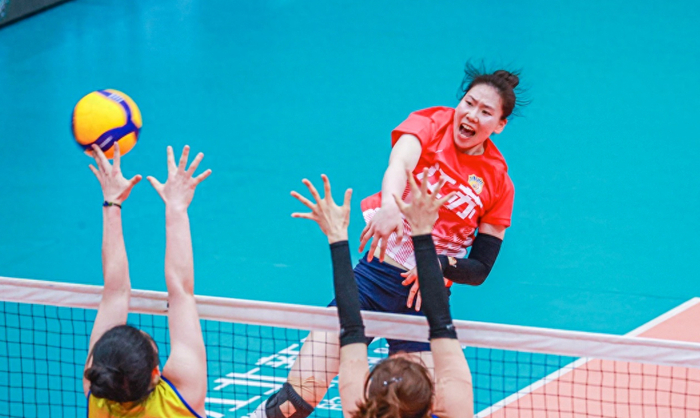 江苏河南3连胜领跑山东女排冠军赛第二败浙江成黑马有望搅局