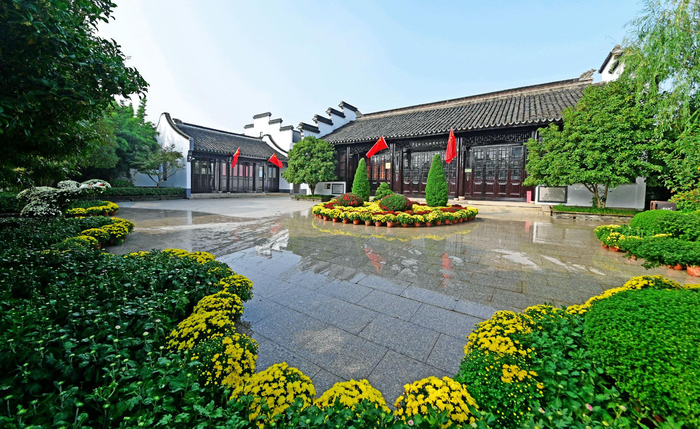 祝福祖国生日快乐!江苏无锡锡山区羊尖镇,中国传统村落严家桥.