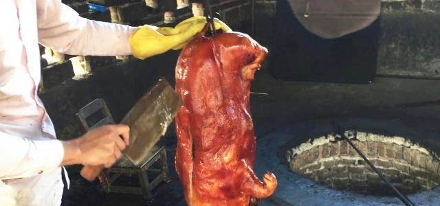 烧猪，广东人最爱的美食之一，外省人不会懂