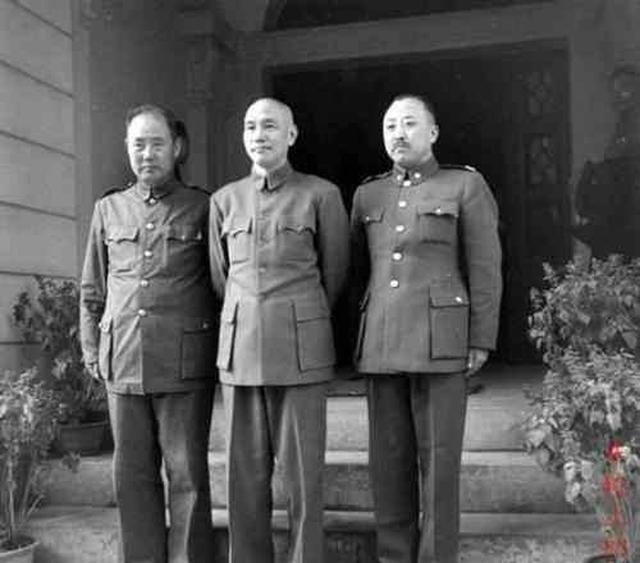 抗日名将卫立煌,曾顶住压力,一次拨给八路军100万发子弹