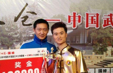 杨俊毅为何要退出娱乐圈 杨俊毅老婆是谁|杨俊毅|陈法蓉|老婆