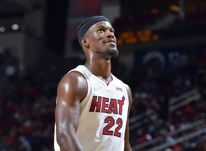 欧文交易传闻再起引联盟震动