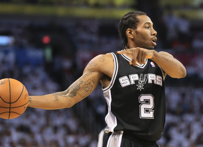 顶级球员同场竞技的巅峰对决集锦每一个动作都诠释着篮球艺术