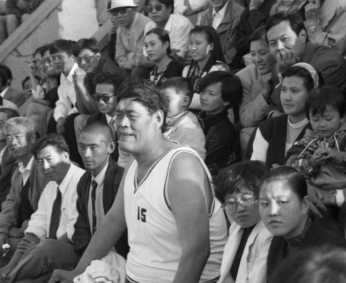 穆铁柱何许人也中国男篮历史第一人曾单场拿到80分