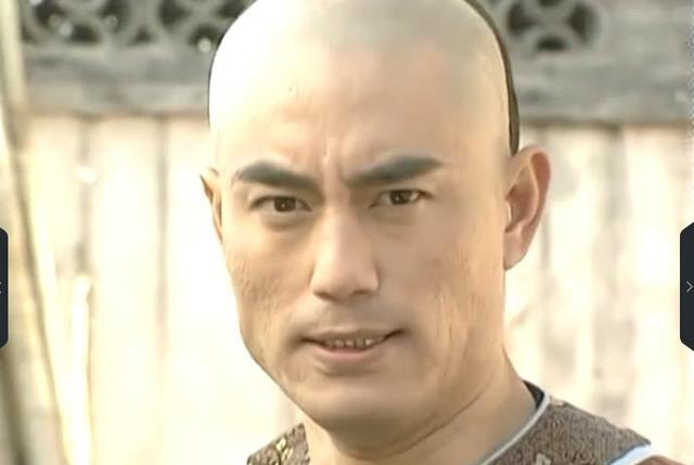 还珠格格:为何箫剑找不到香妃蒙丹,原来刚出宫就被抓回去了