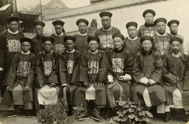 100张清朝老照片,看尽从帝王将相到平民百姓的人生百态