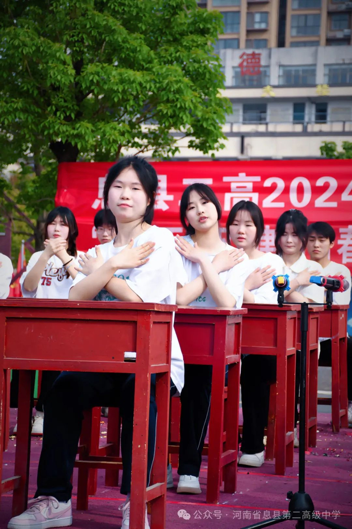 "桌"而不凡 律动青春 息县二高举行课桌舞,韵律操决赛|韵律操|息县