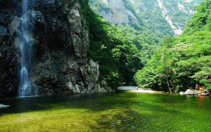 陕西一座冠列秦岭群峰之首的山