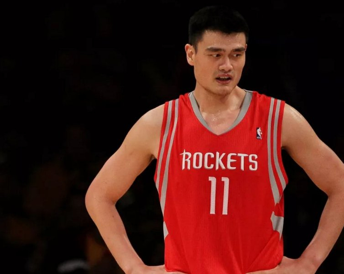 单场12投全中得到26分,巅峰期的姚明势不可当啊|姚明