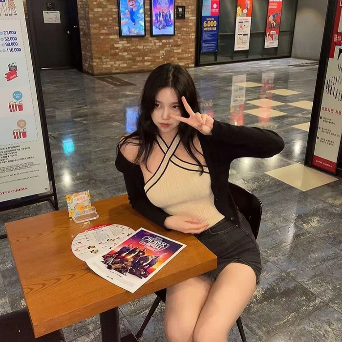 可爱美女自拍