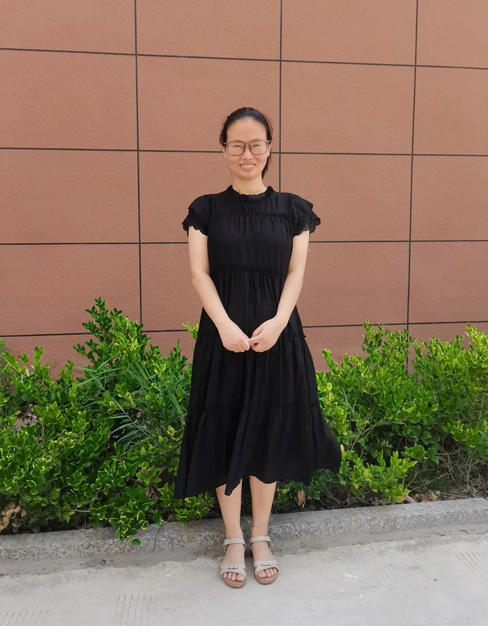 淮滨高中王美娟:躬耕教坛守初心 笃行不怠育桃李