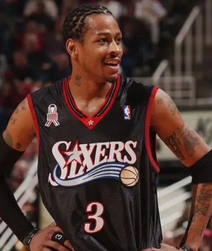 艾弗森是nba穿3号球衣的最伟大巨星,凭借一己之力打入总决赛