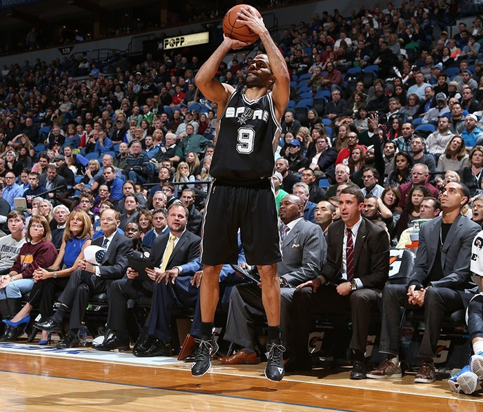 gdp组合为马刺队夺取了4冠,为何只有帕克晚年被马刺队