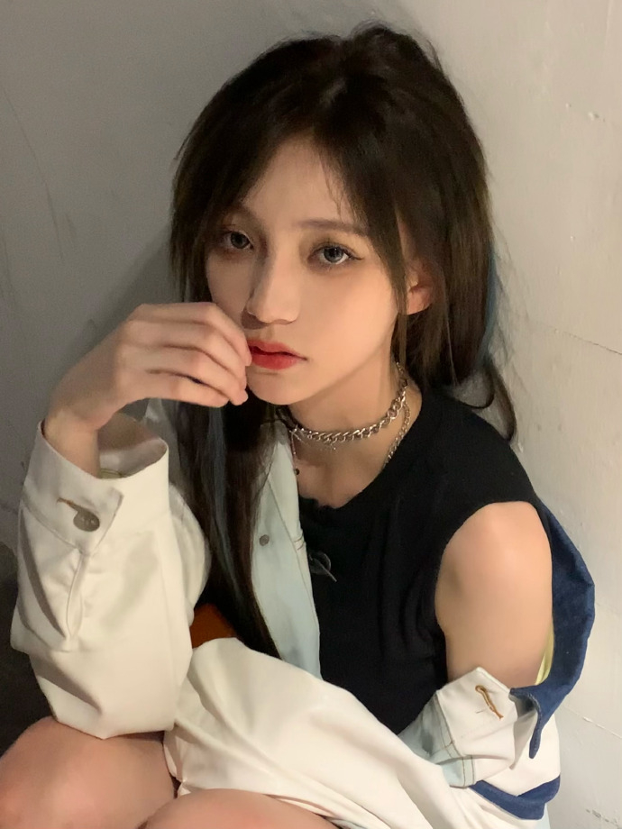 美女GNZ48-张润迷人美照欣赏,真好看啊