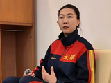 袁心玥现身当老师，身材发福+心脏问题，女排队长彻底告别国家队