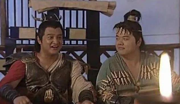 作为吴京的同门师兄弟的男演员寇占文现在为什么很少看到他了？__财经头条__新浪财经