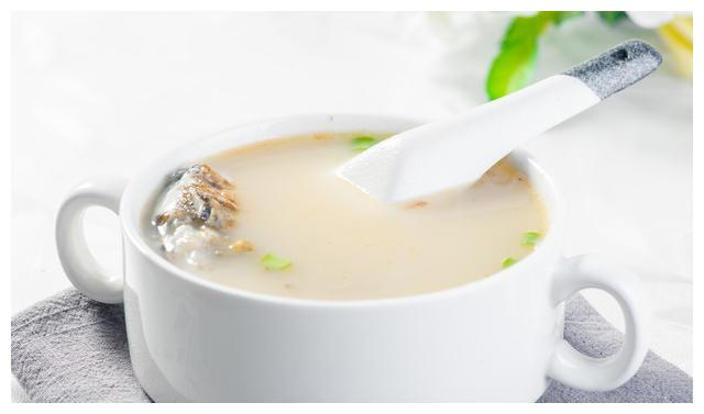 熬多久的汤才算老火靓汤?熬汤的时候需要注意什么