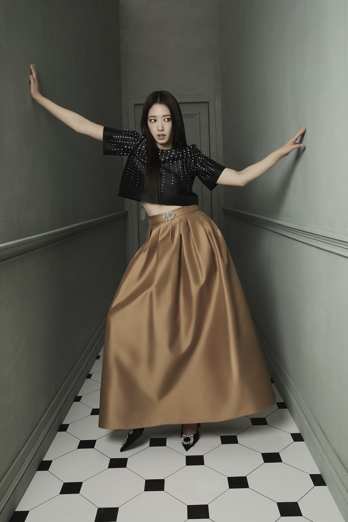 韩国女艺人朴信惠最新代言宣传照曝光