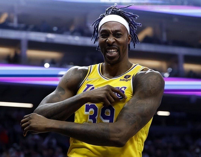 魔兽霍华德还有机会回归nba吗?还是又要去海外联赛打球了__财经头条