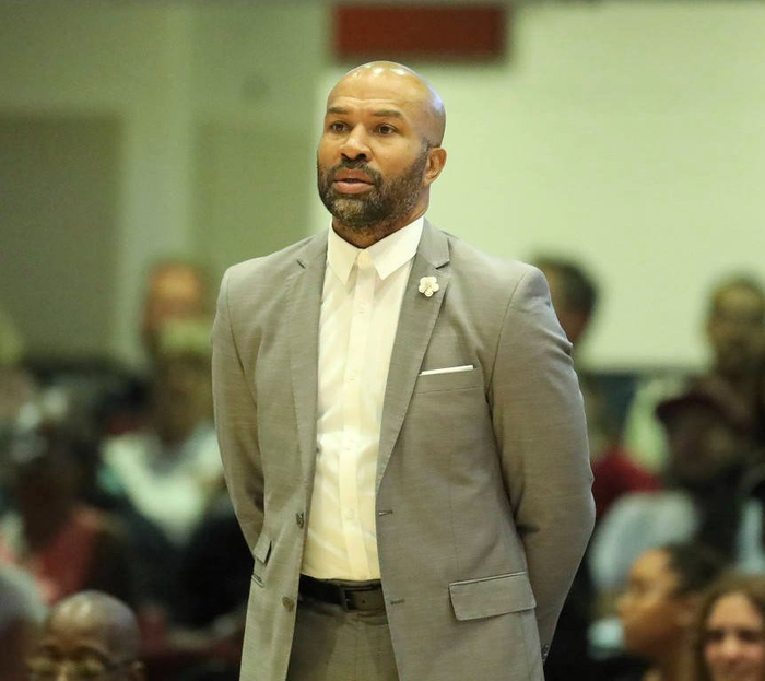 费舍尔曾经贡献0.4秒的绝杀,比他的5个总冠军更有意义,更加荣耀