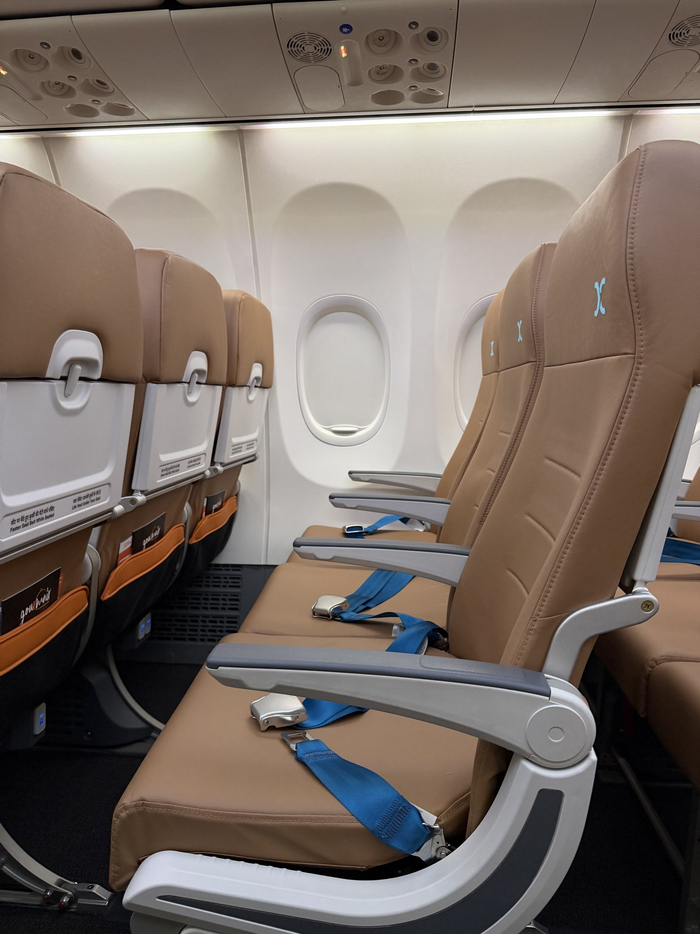 法航班机着陆前失控,马航班机急坠2100米!波音飞...