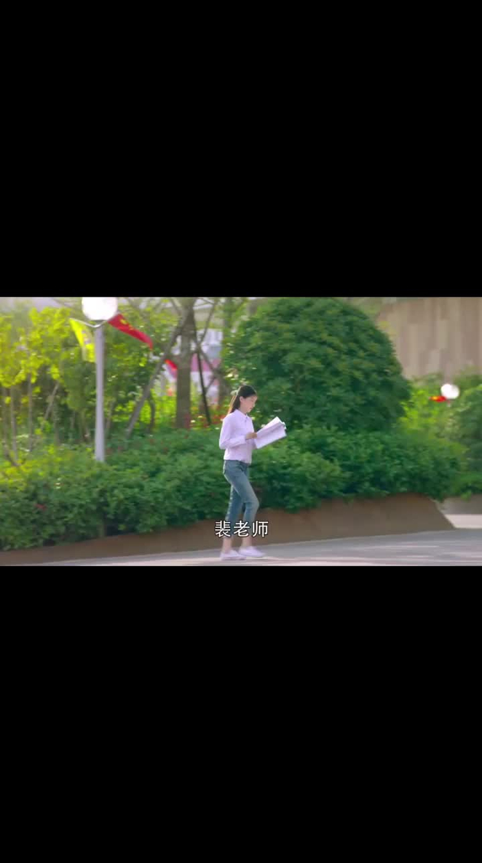 旋风十一人:何心言加入啦啦队被针对,明鸢出手伤人还骂她不要脸