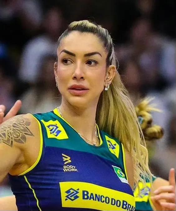 是中国强敌,将冲击奥运奖牌|塔伊萨|娜塔莉亚|巴西女排_新浪新闻