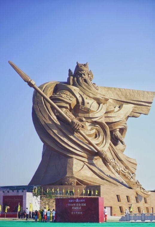 關公武将像 高約48cm OEIPSMK 关公像关羽关二爷摆件供奉神像武财神佛像店铺家用客厅招