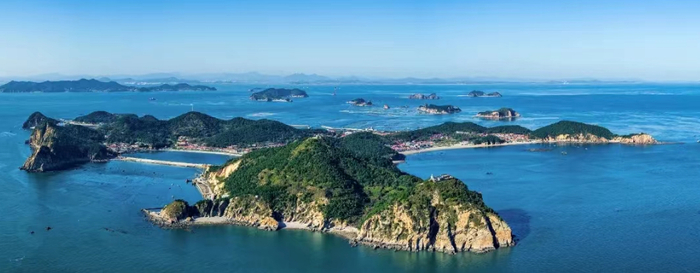 其中旅游大型活动共11场次,除了正在举办的庄河(国际)草莓节,蓝莓节