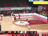 打疯！中国男篮单节轰出25-9反超日本2分，赵继伟连进不讲理三分