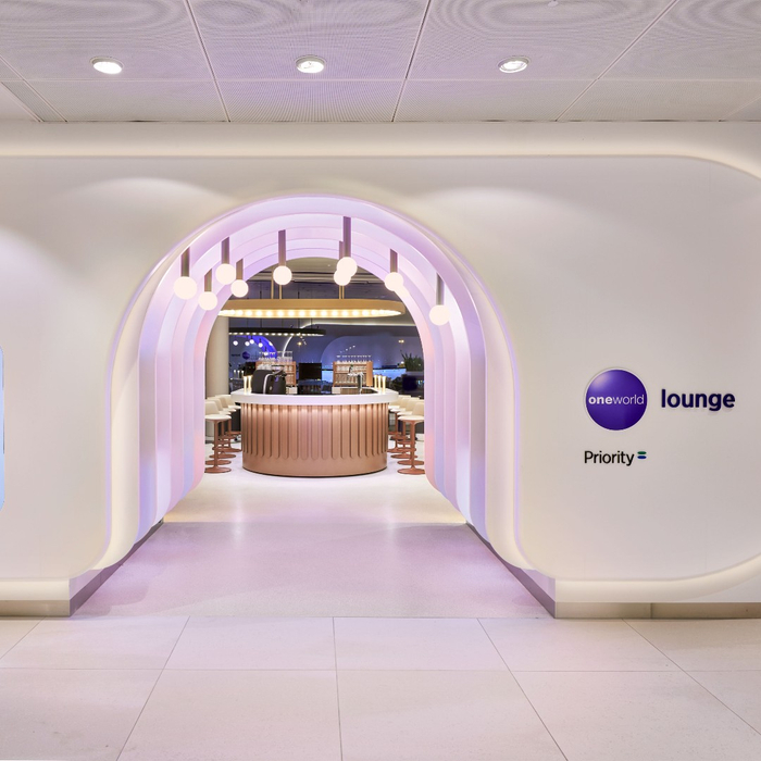 近日寰宇一家在荷兰阿姆斯特丹推出欧洲首个品牌休息室