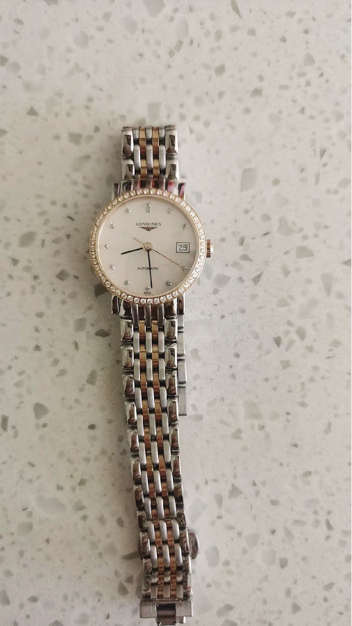 3万多浪琴表买了8个月修了3个月