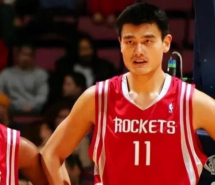 姚明职业生涯若是不增重或许成就更高,增重让他伤病增加|姚明|nba