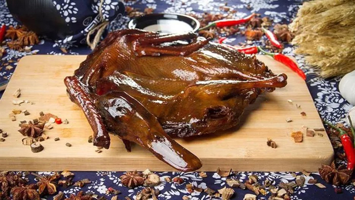 宜城板鸭:传统工艺与独特风味的美食之旅|宜城|板鸭|风味_新浪新闻