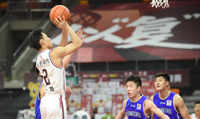 密西西比大学 vs 密歇根州立大学