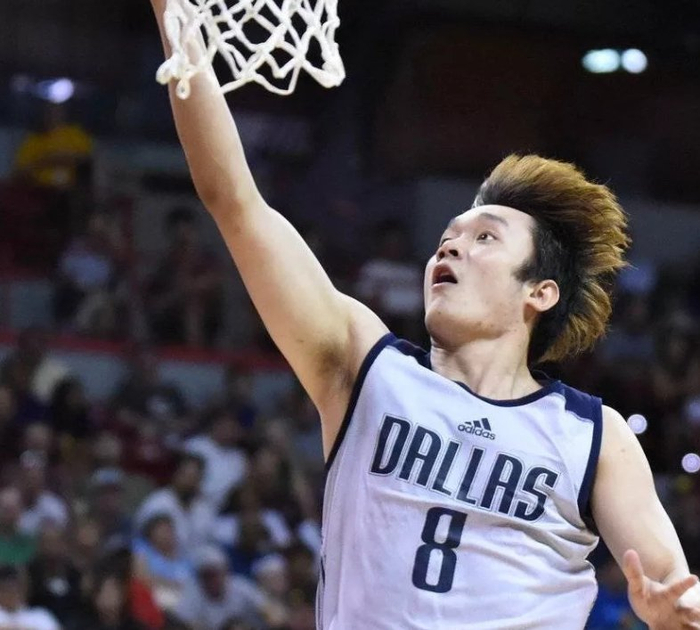 丁彦雨航曾经是中国男篮最好的小前锋,可惜因为伤病未能兑换天赋|丁彦