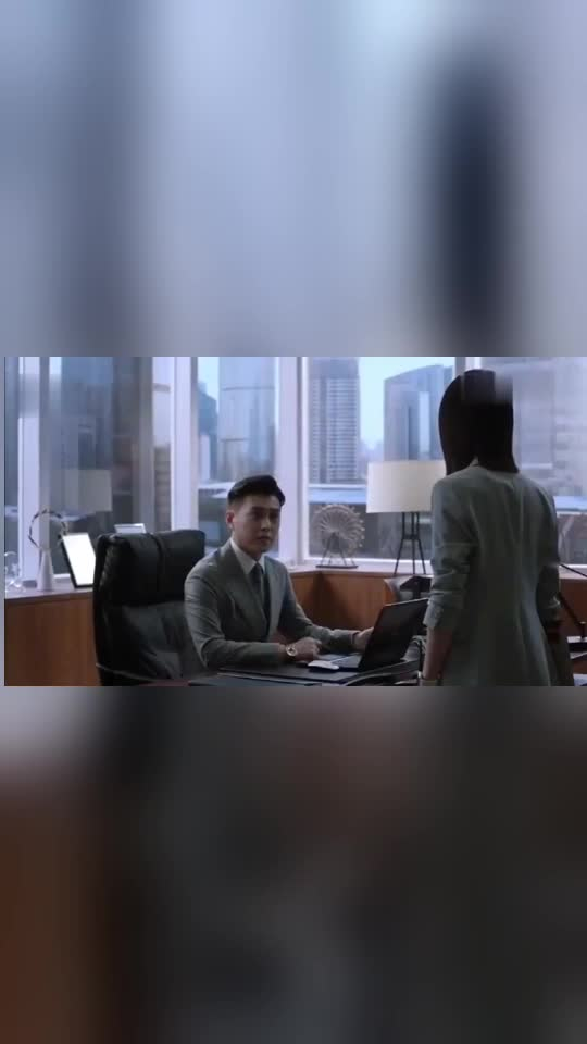精英律师:靳东质问女主为何在办公室打游戏,女主一脸委屈