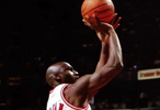乔丹第二次不退役是否能够4连冠?第六冠