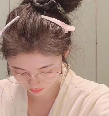 鞠婧祎颜值有多高晒高清素颜照证清白女网友表示羡慕了