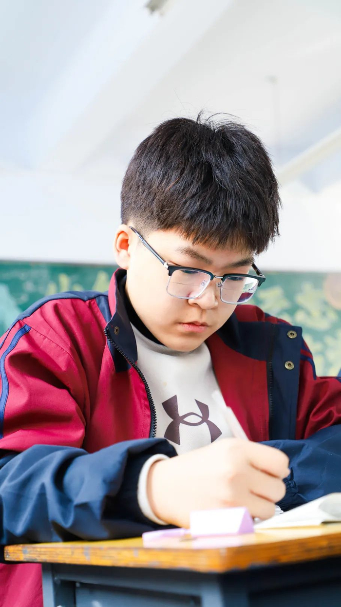 宏达|奔跑|追梦人_新浪新闻