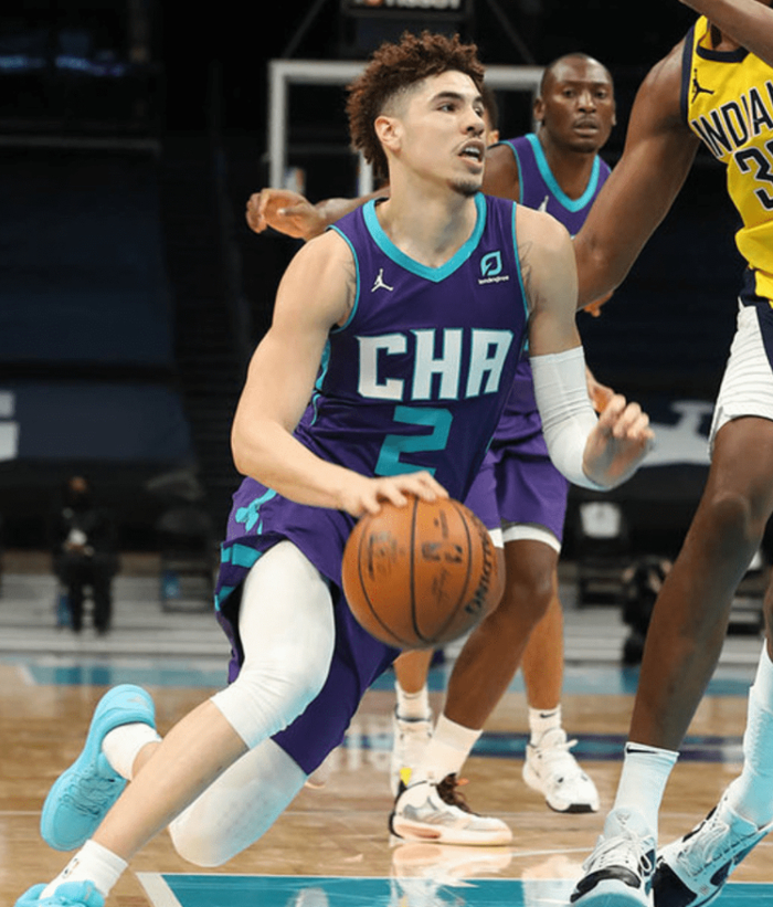 三球真是前途无量啊,nba历史上最年轻的500三分球先生|三球|黄蜂队|三