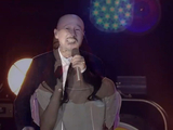 当歌手互唱对方代表作，双方都怕了，你唱成原唱，我给你唱下架！