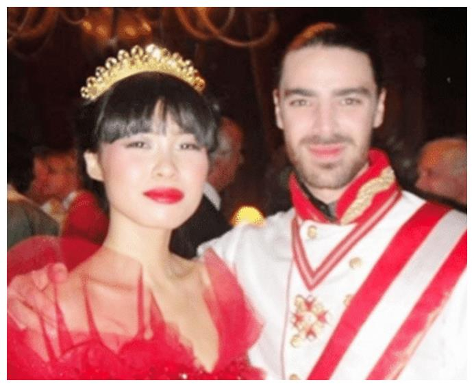10年过去了,那个当上了比利时王妃的中国农村女孩,如今过得怎样