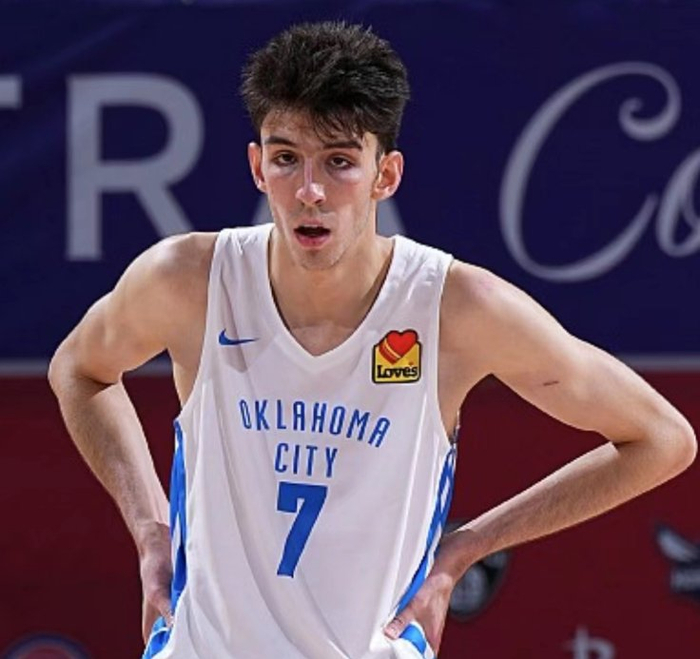 霍姆格伦最近爆发,雷霆队战绩碾压马刺队|最佳新秀|雷霆|马刺队_新浪