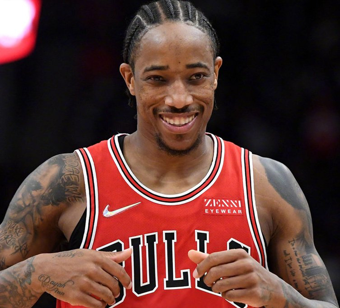 可惜夺冠失败后被猛龙队无情送走|猛龙|德罗赞|巨星_新浪新闻