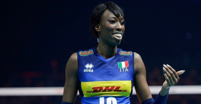 米兰球迷给出下赛季最强阵容:李盈莹搭档艾格努!