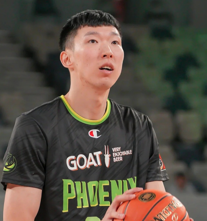 为何说周琦可惜了?在NBA打了19场比赛,只拿到24分