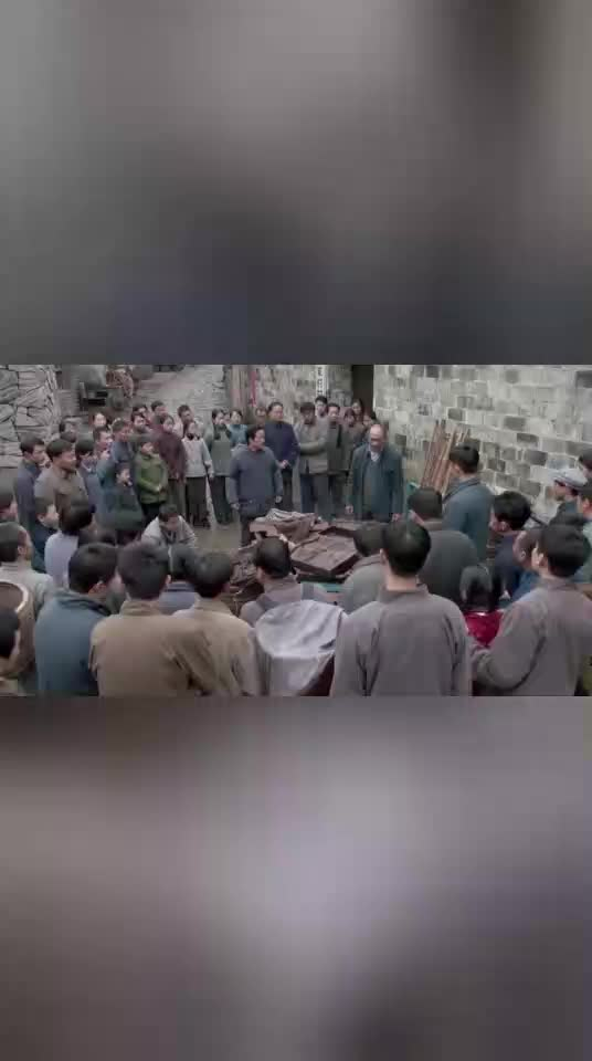 鸡毛飞上天:金水叔为了不重蹈覆辙,狠心把吃饭的工具全烧了