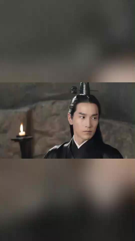 三生三世:夜华听了墨渊的话,心中波澜汹涌
